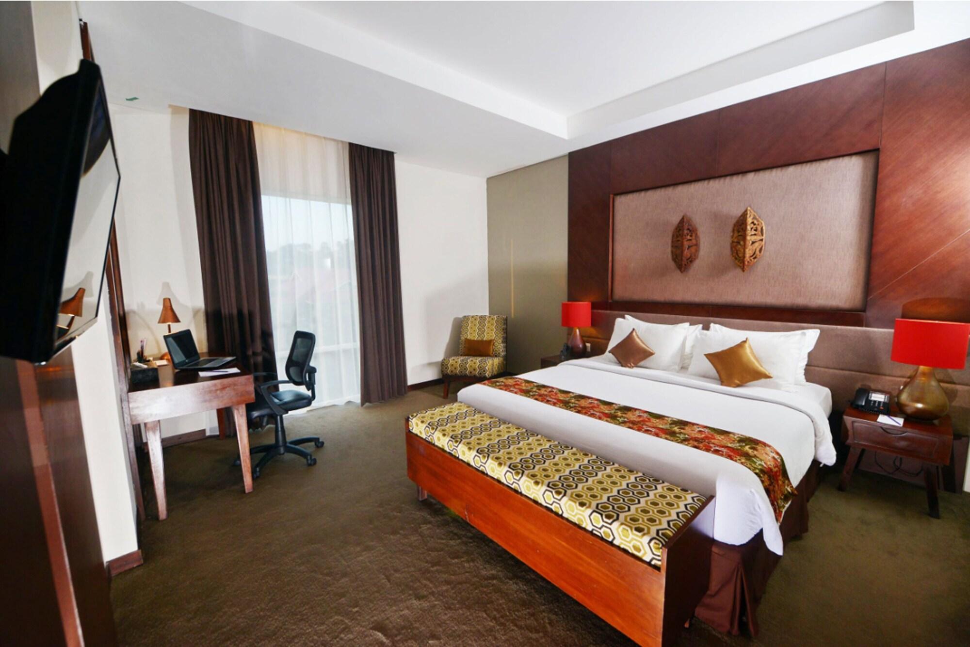 Grand Tjokro Hotel Balikpapan Extérieur photo