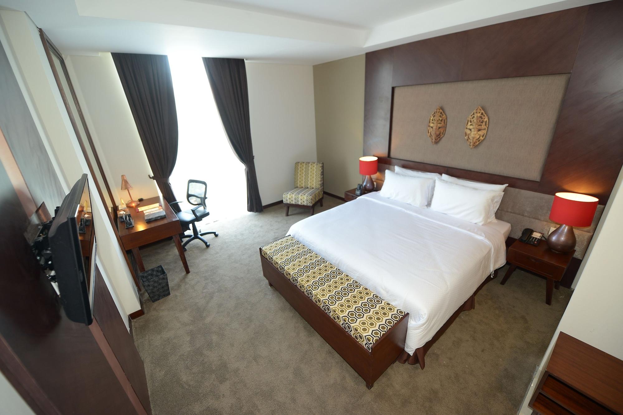 Grand Tjokro Hotel Balikpapan Extérieur photo