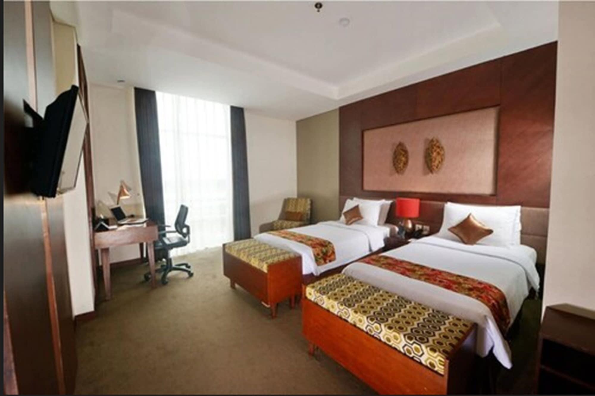 Grand Tjokro Hotel Balikpapan Extérieur photo