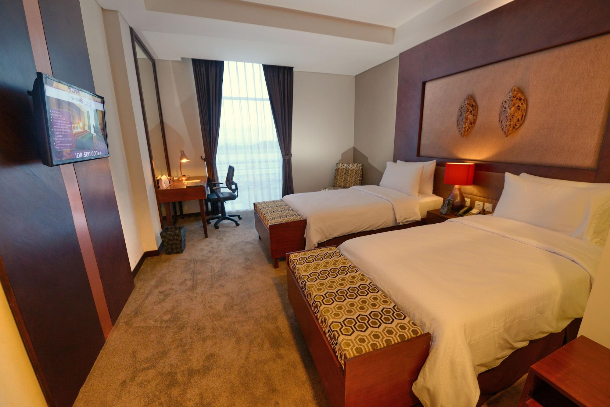 Grand Tjokro Hotel Balikpapan Extérieur photo