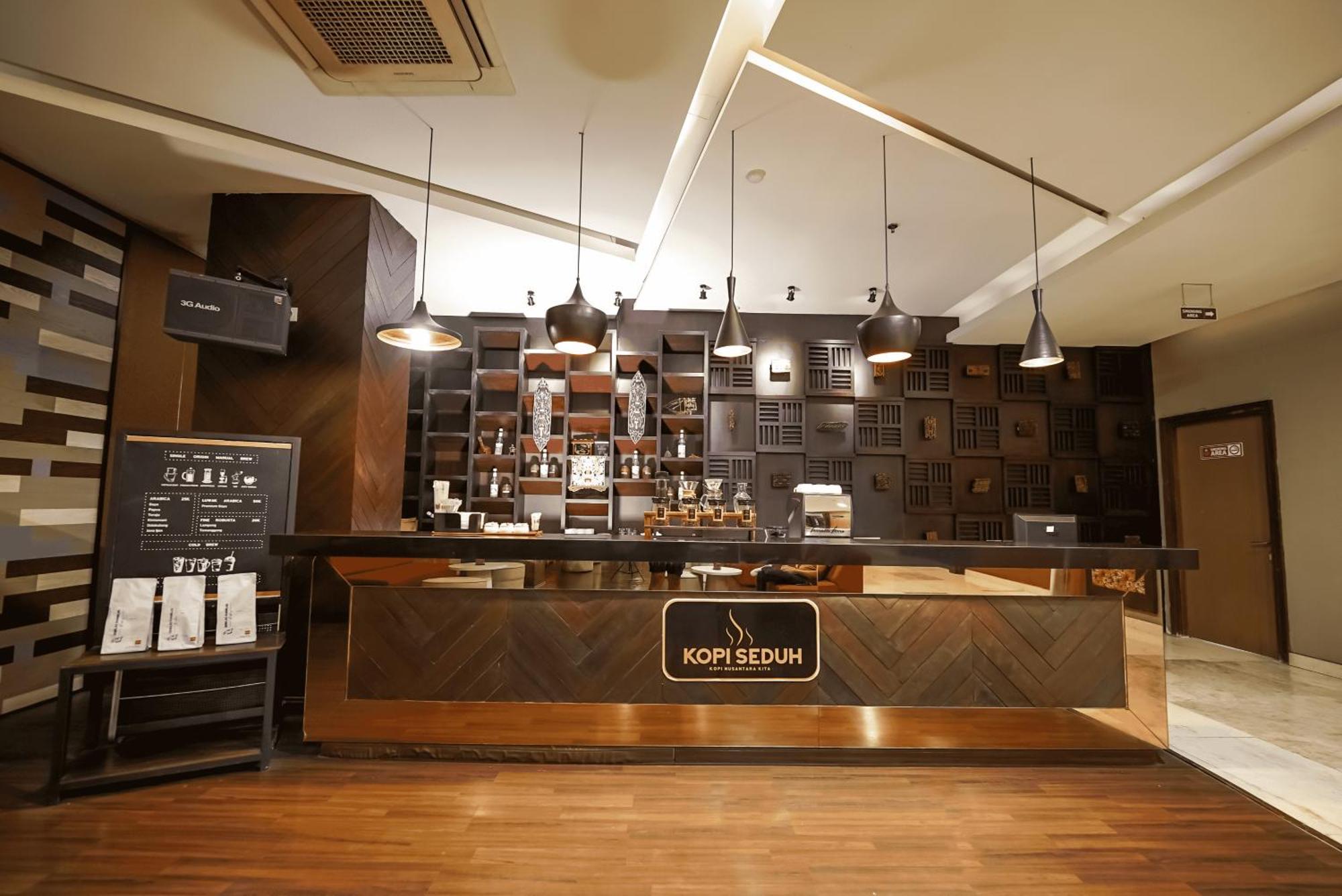 Grand Tjokro Hotel Balikpapan Extérieur photo
