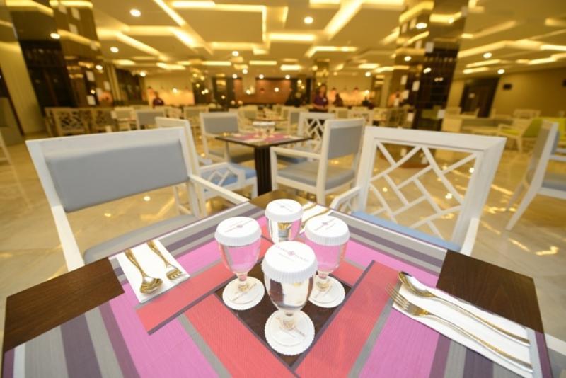 Grand Tjokro Hotel Balikpapan Extérieur photo