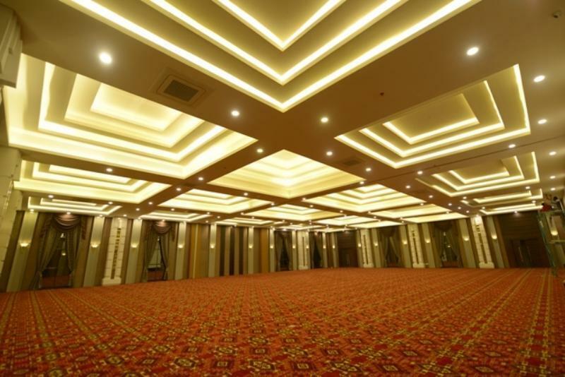 Grand Tjokro Hotel Balikpapan Extérieur photo